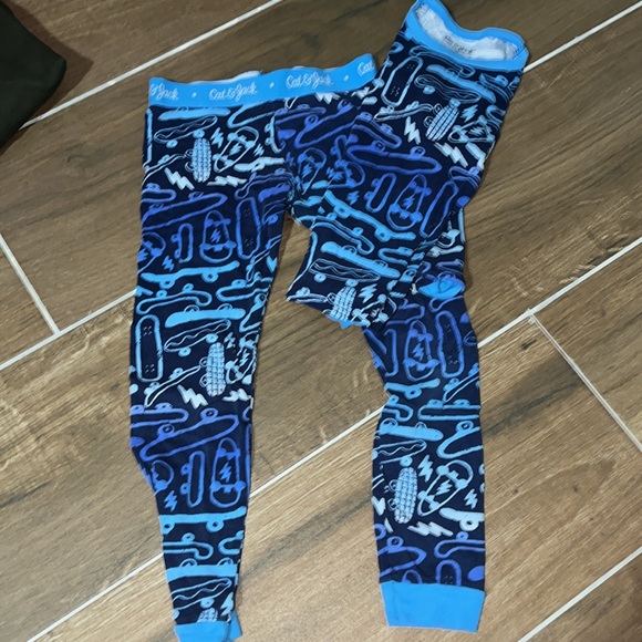 Boys size 6 pajama bundle - Picture 4 of 5